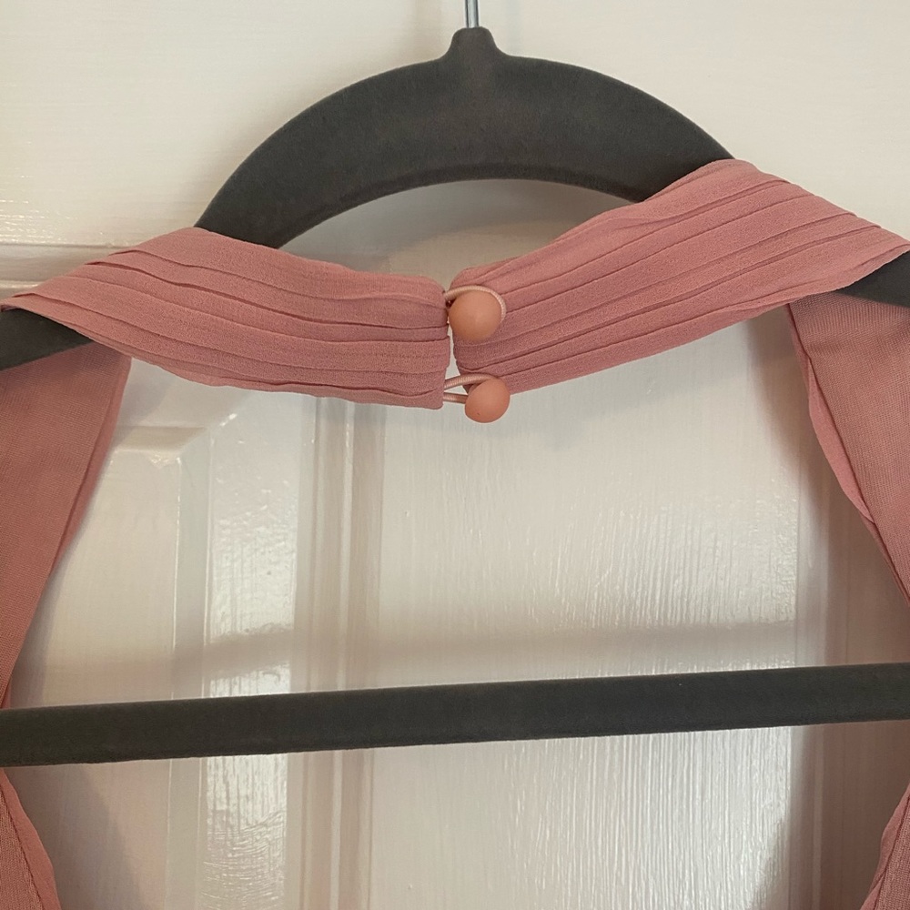 Dress - Picture 8 of 10